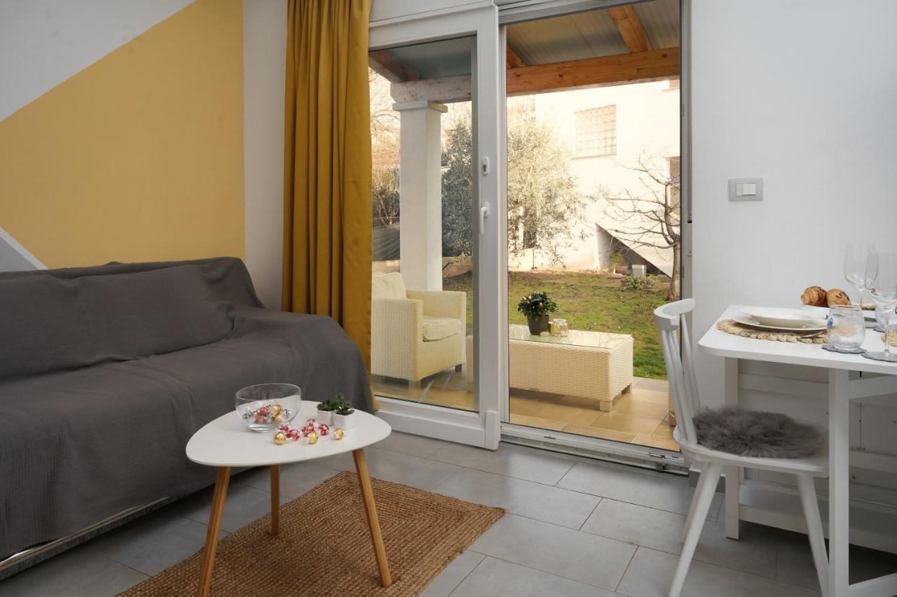 Apartments Elena Tia Medulin Extérieur photo